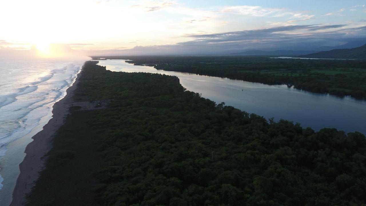 Entremares Villa Tonala  ภายนอก รูปภาพ