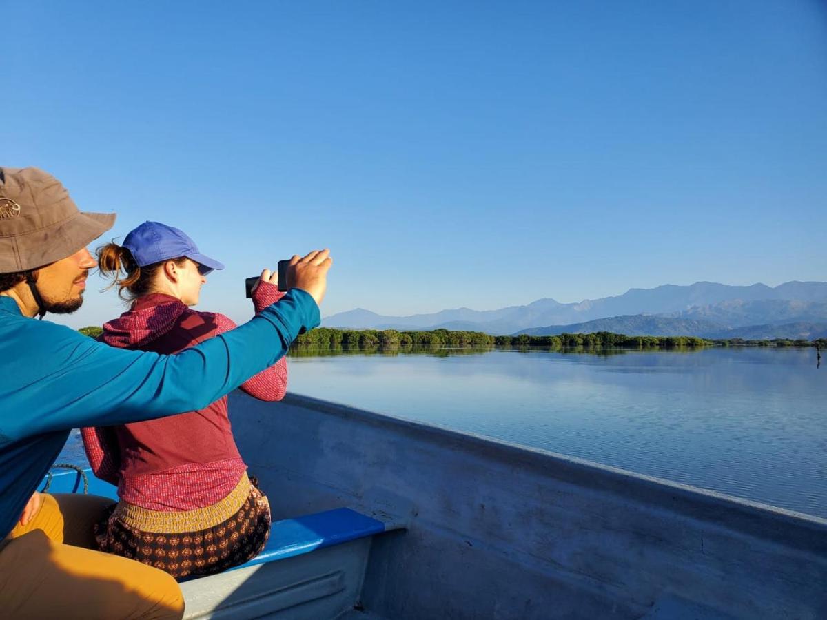 Entremares Villa Tonala  ภายนอก รูปภาพ